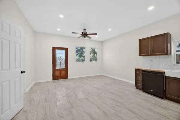 $675,000 | 6775 Silver Creek Azle Road, Azle, TX 76020
