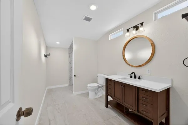 $675,000 | 6775 Silver Creek Azle Road, Azle, TX 76020
