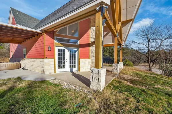 $675,000 | 6775 Silver Creek Azle Road, Azle, TX 76020