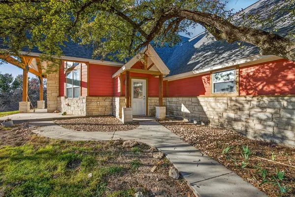 $675,000 | 6775 Silver Creek Azle Road, Azle, TX 76020