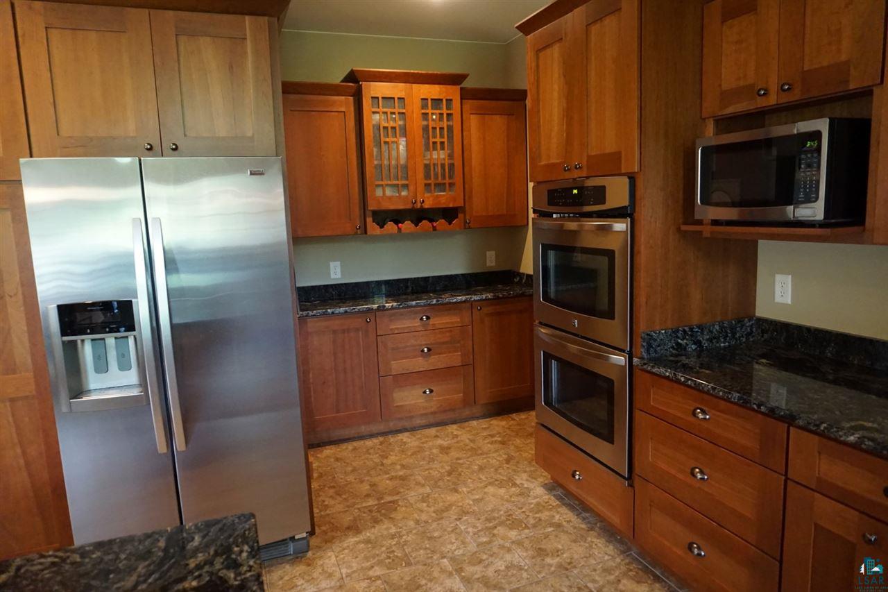 5528 Hudacek Road Superior, WI 54880 - Photo 12 of 48