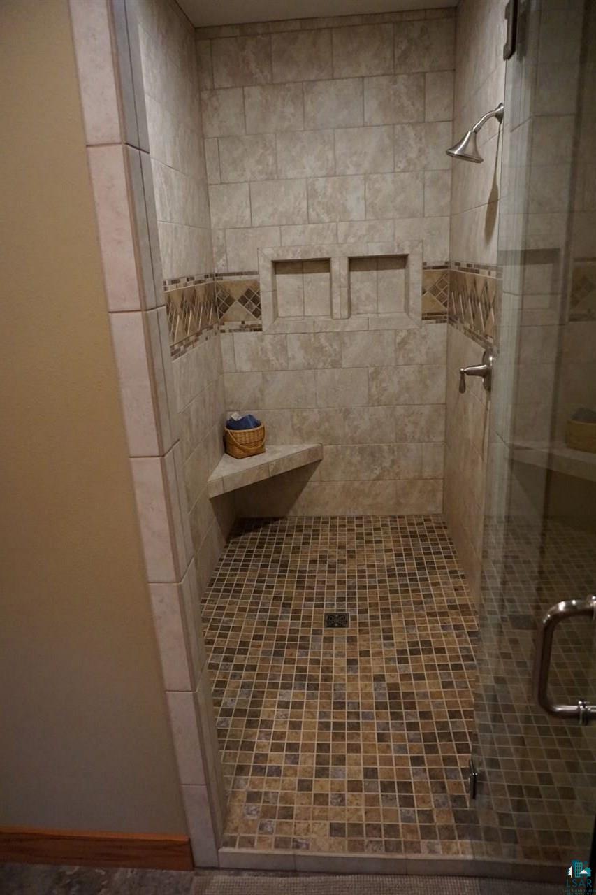5528 Hudacek Road Superior, WI 54880 - Photo 24 of 48