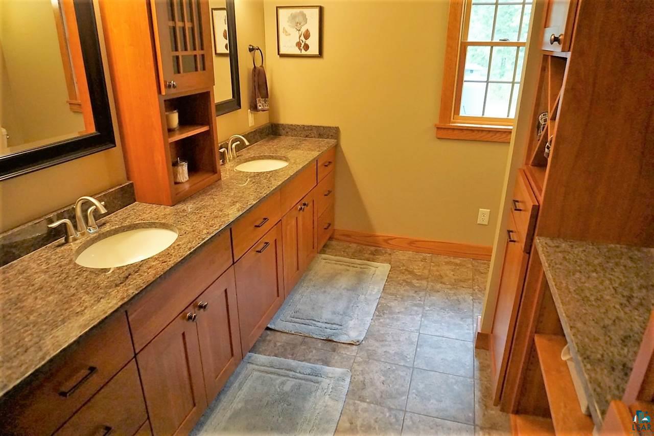 5528 Hudacek Road Superior, WI 54880 - Photo 26 of 48
