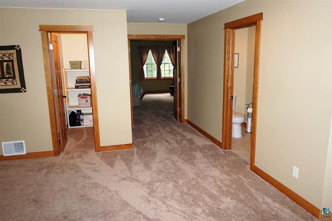 5528 Hudacek Road Superior, WI 54880 - Photo 29 of 48
