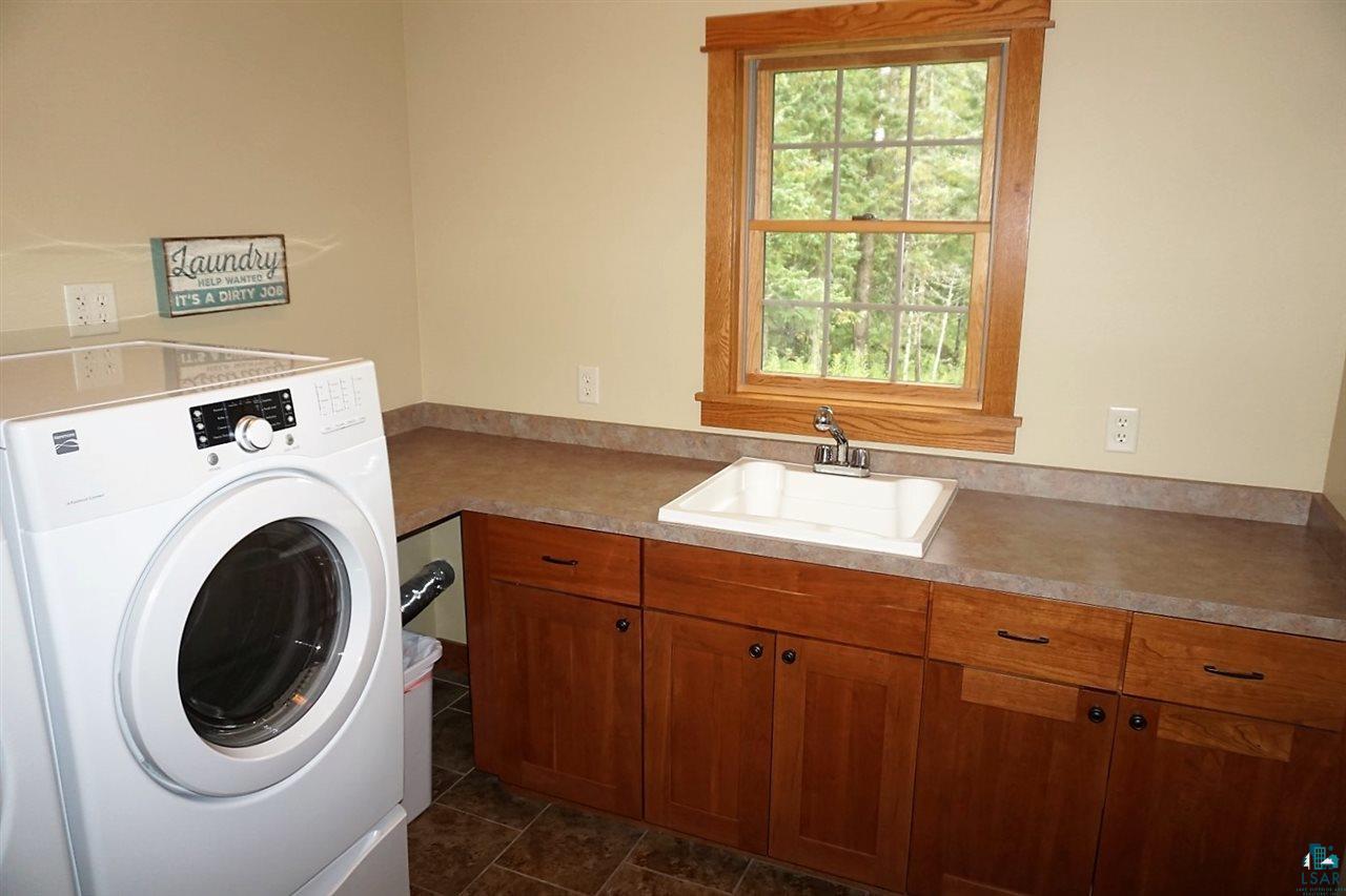 5528 Hudacek Road Superior, WI 54880 - Photo 32 of 48