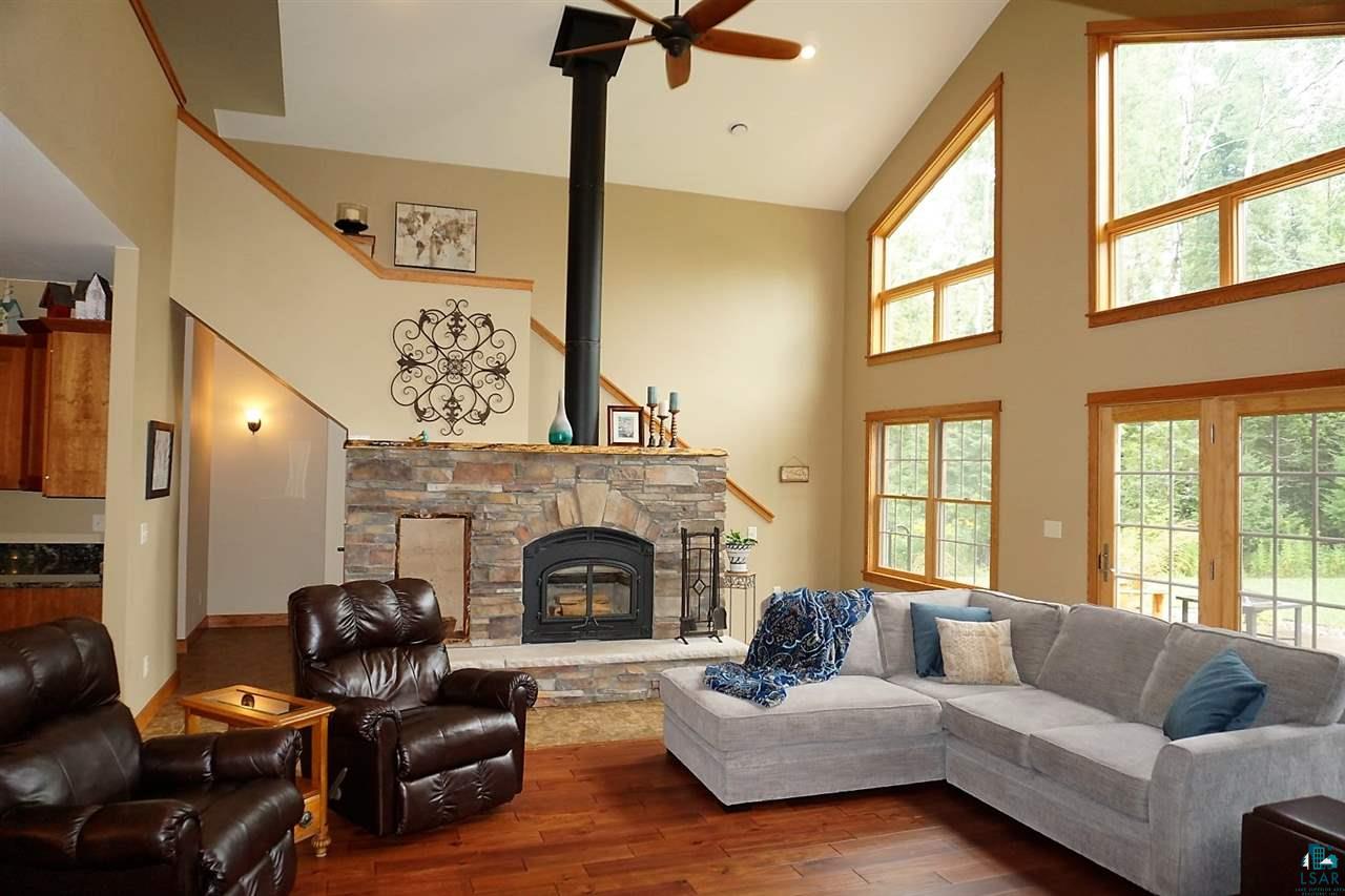 5528 Hudacek Road Superior, WI 54880 - Photo 5 of 48