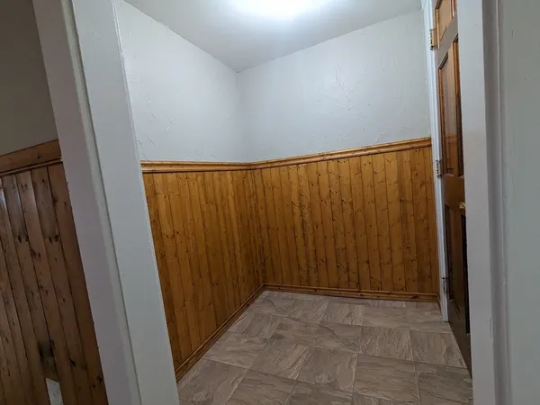 a view of a storage & utility room