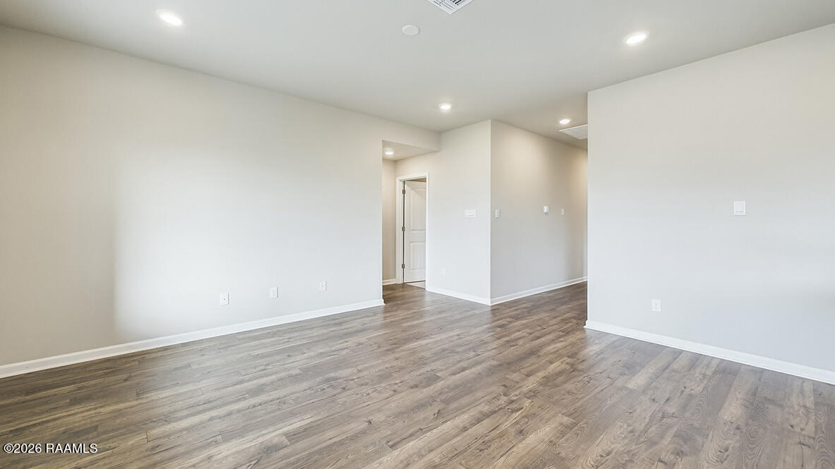 166 Colett Sunset, LA 70584 - Photo 12 of 29 X40 Bellvue - Grey -11