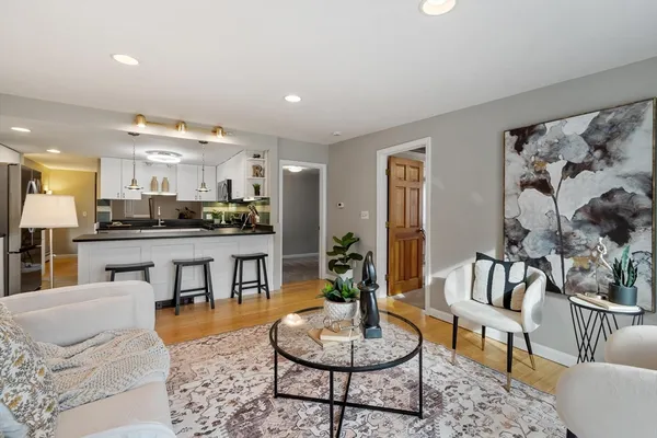 $560,000 | 3 Adams Avenue, Methuen, MA 01844