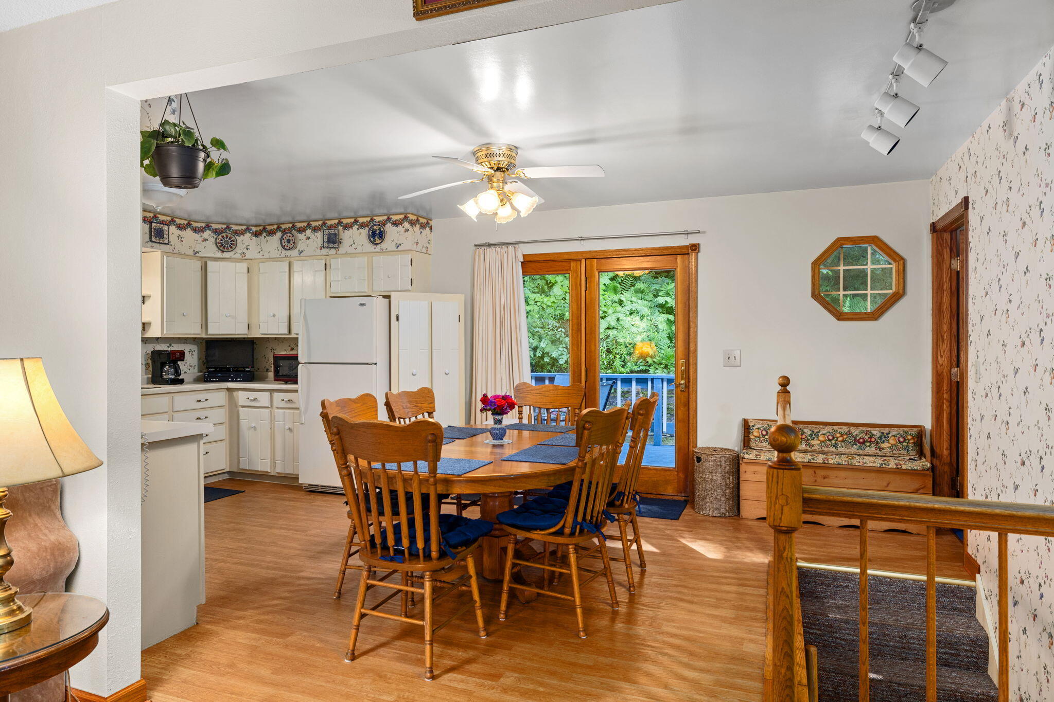 W5751 Koss Road Onalaska, WI 54650 - Photo 6 of 31 Dining Area