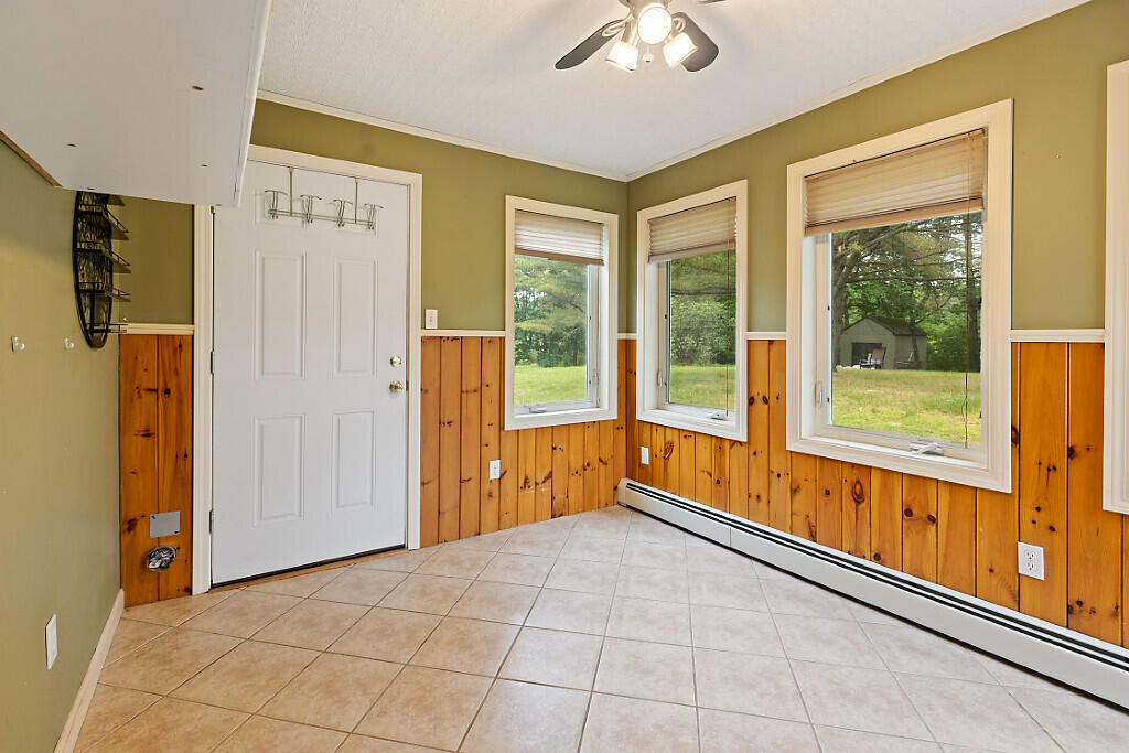 104 Old Lisbon Road Lewiston, ME 04240 - Photo 28 of 85 25_BP5A0180_DxO_mls