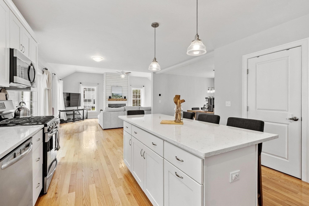 98 East Road Westminster, MA 01473 - Photo 14 of 42