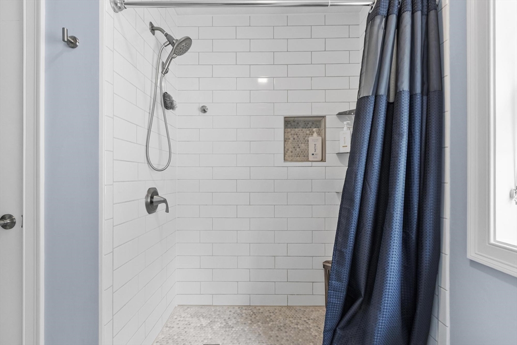 98 East Road Westminster, MA 01473 - Photo 27 of 42