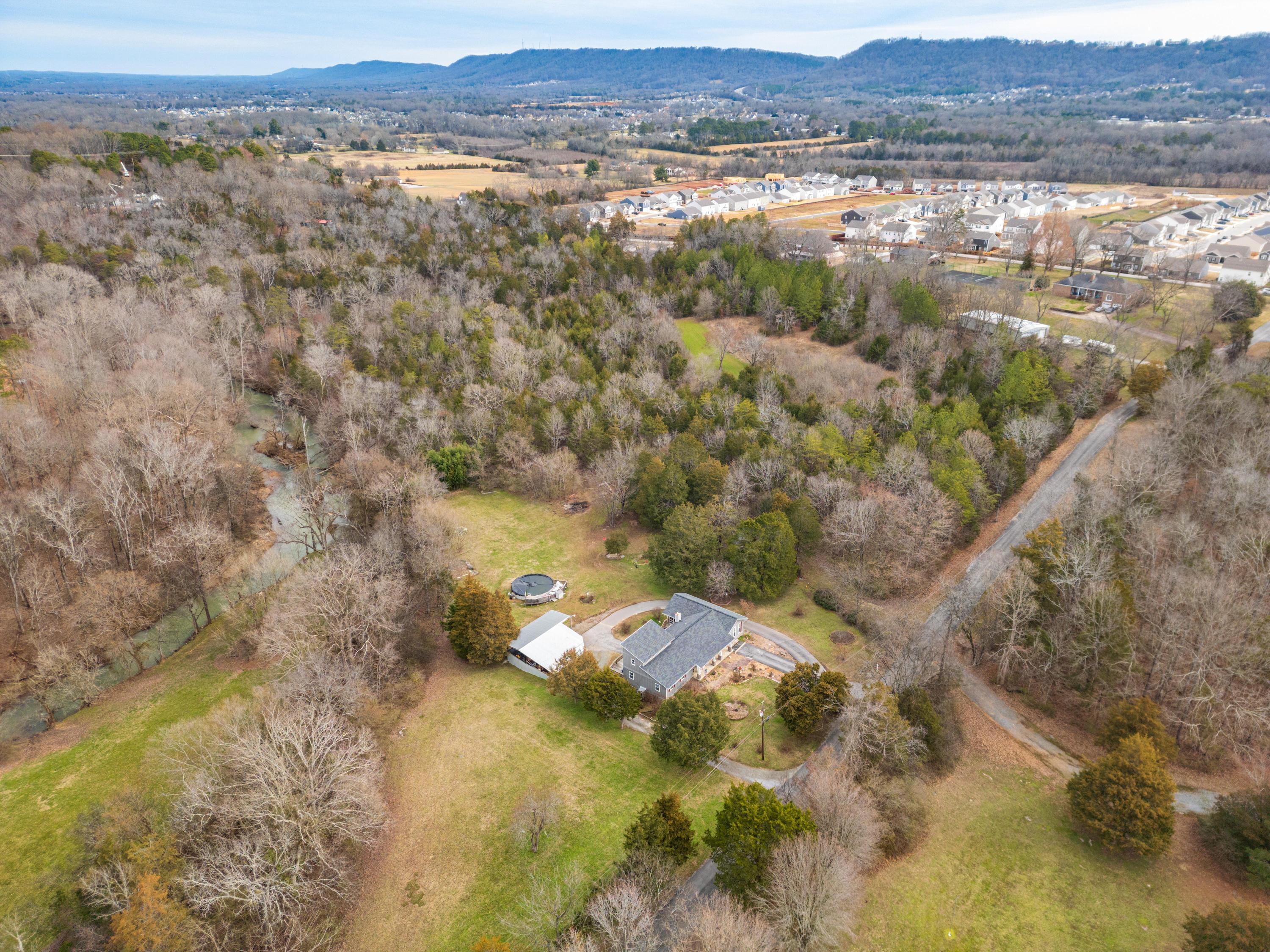 8337 Bell Mill Road Ooltewah, TN 37363 - Photo 27 of 36 2025_02_February_8337_Bell_Mill_Rd_0015
