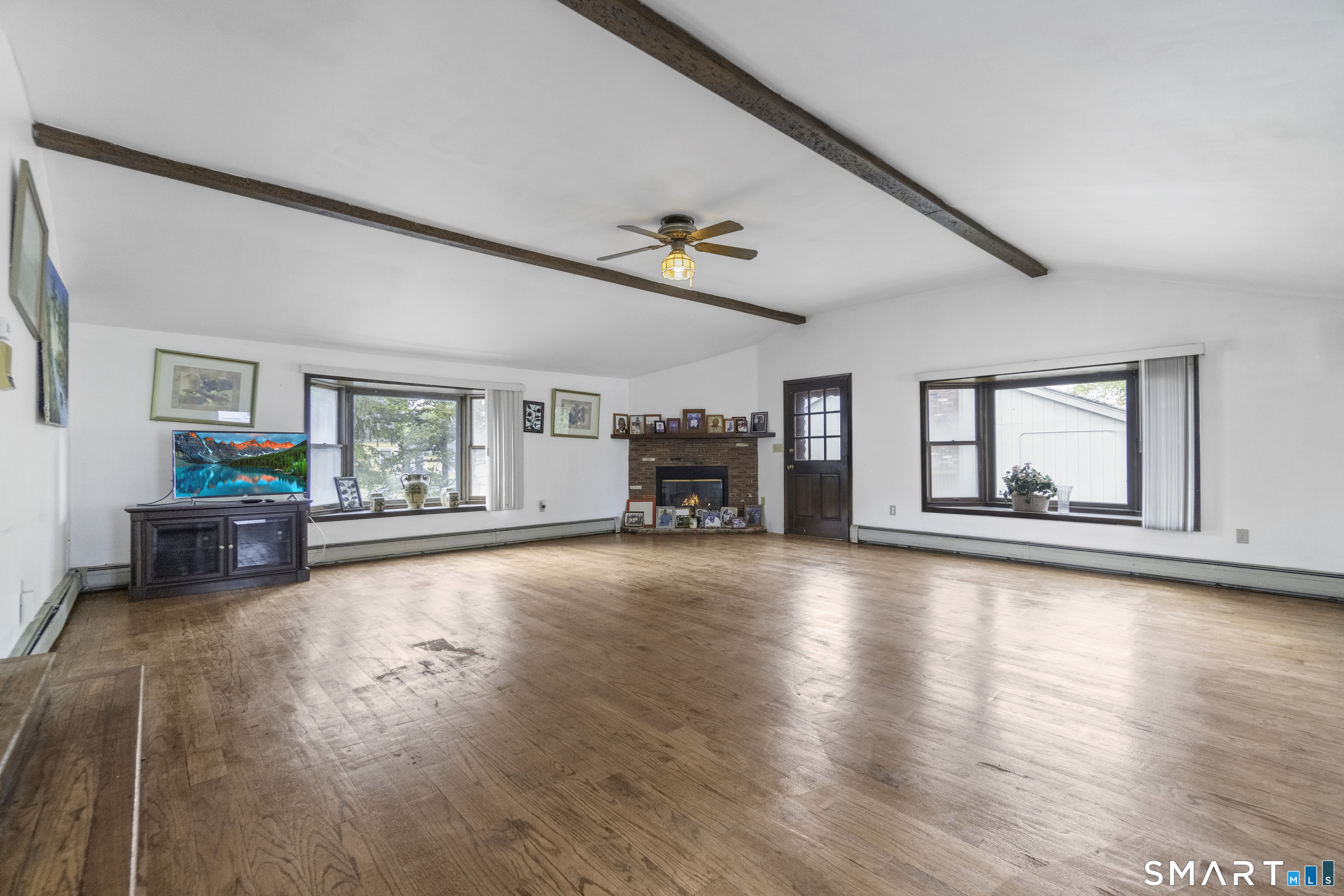 33 Colonial Road, Unit 9 Stamford, CT 06906 - Photo 14 of 38