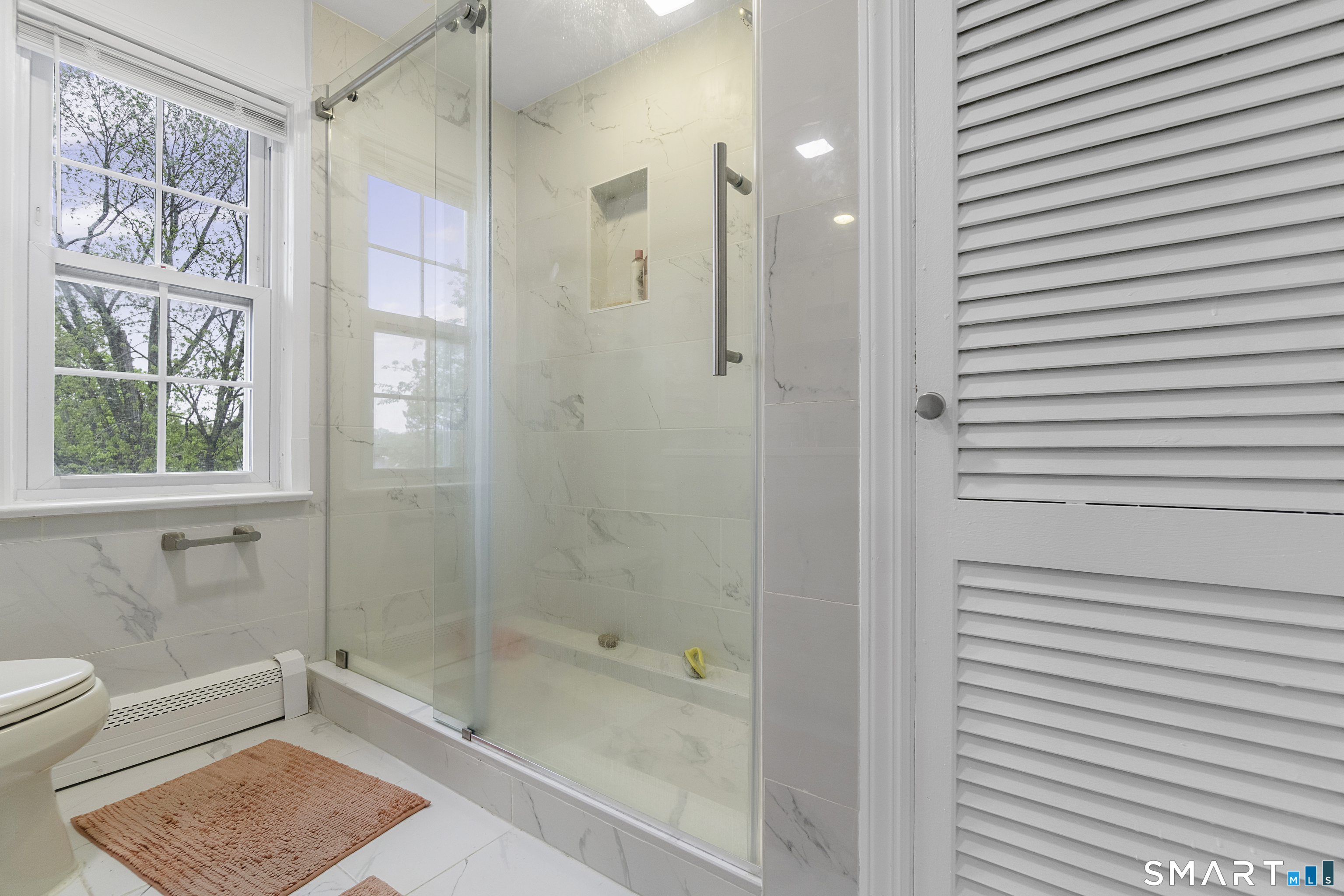 33 Colonial Road, Unit 9 Stamford, CT 06906 - Photo 17 of 38