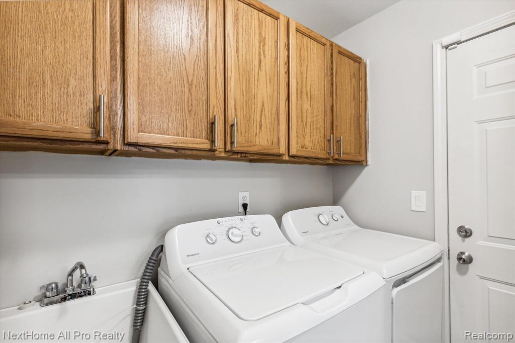 15401 Meyers Road Detroit, MI 48227 - Photo 33 of 43