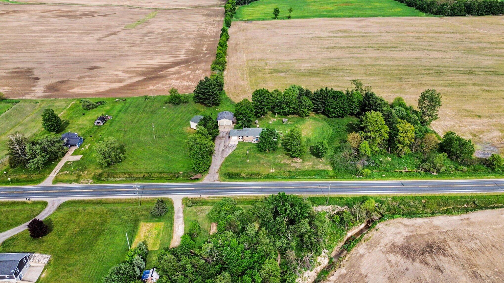 6406 South Ravenna Road Ravenna, MI 49451 - Photo 28 of 60 028_file_1391