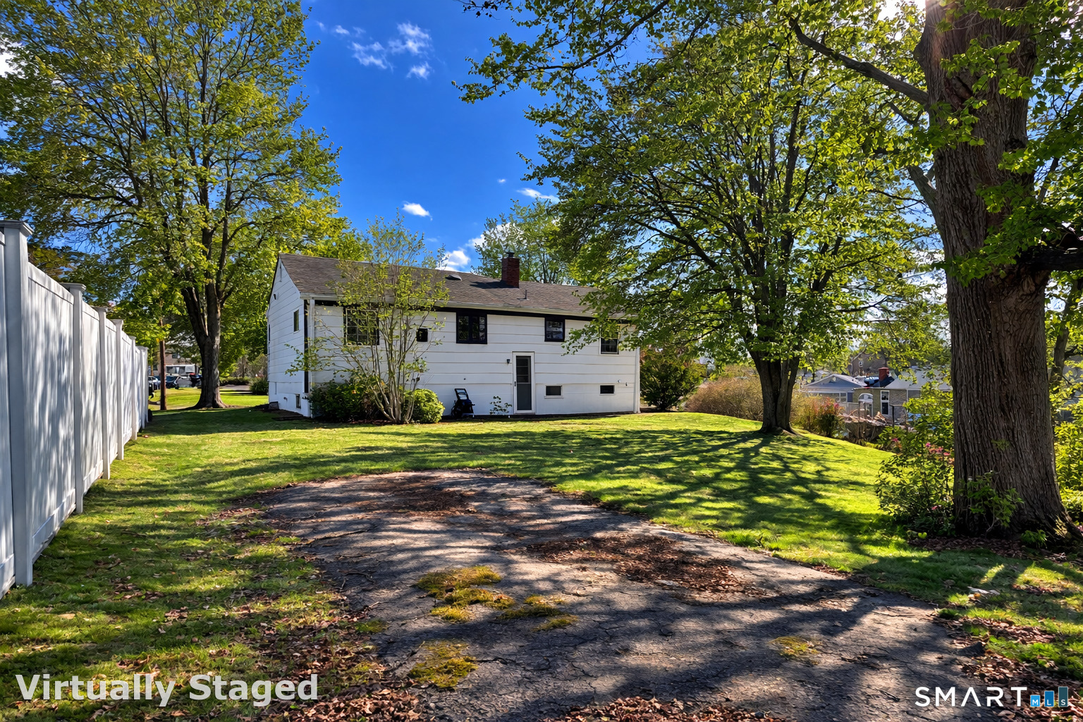 19 Kaye Road West Haven, CT 06516 - Photo 12 of 40