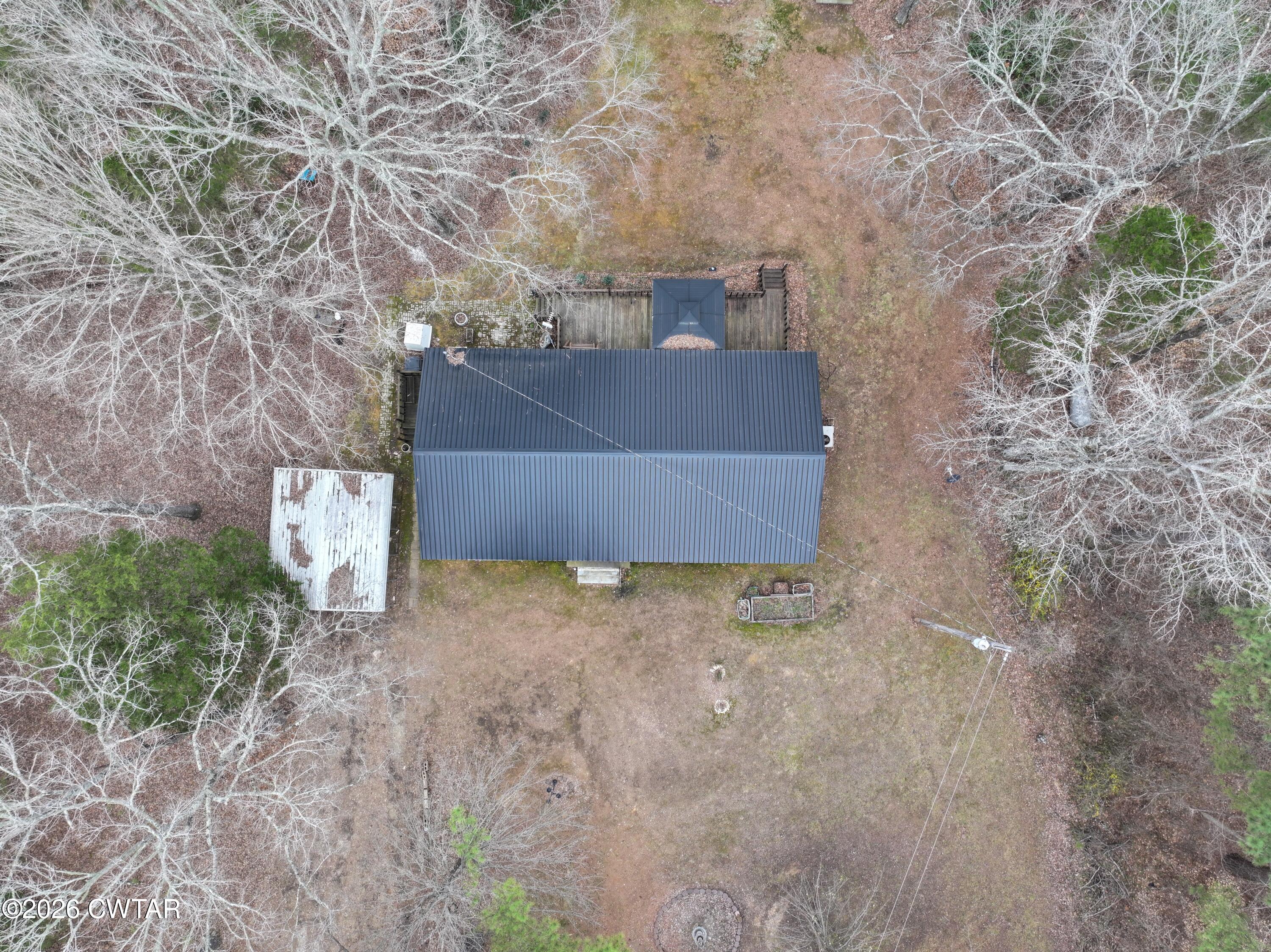 875 New Friendship Road Buena Vista, TN 38318 - Photo 5 of 13 a backyard of a house