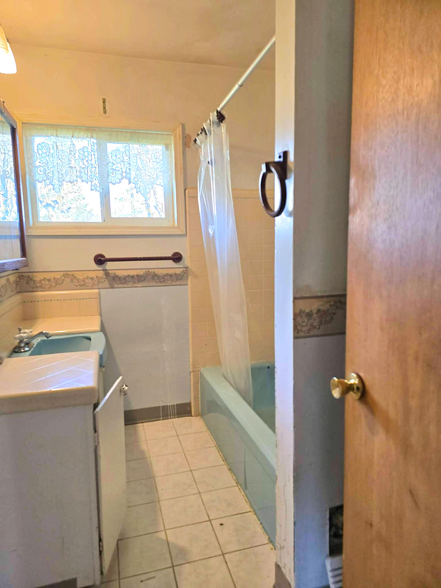 11220 Duggan Road White City, OR 97503 - Photo 16 of 28 1fd9c1b4-e5f1-47ce-9e25-b1926bbb1409-fot