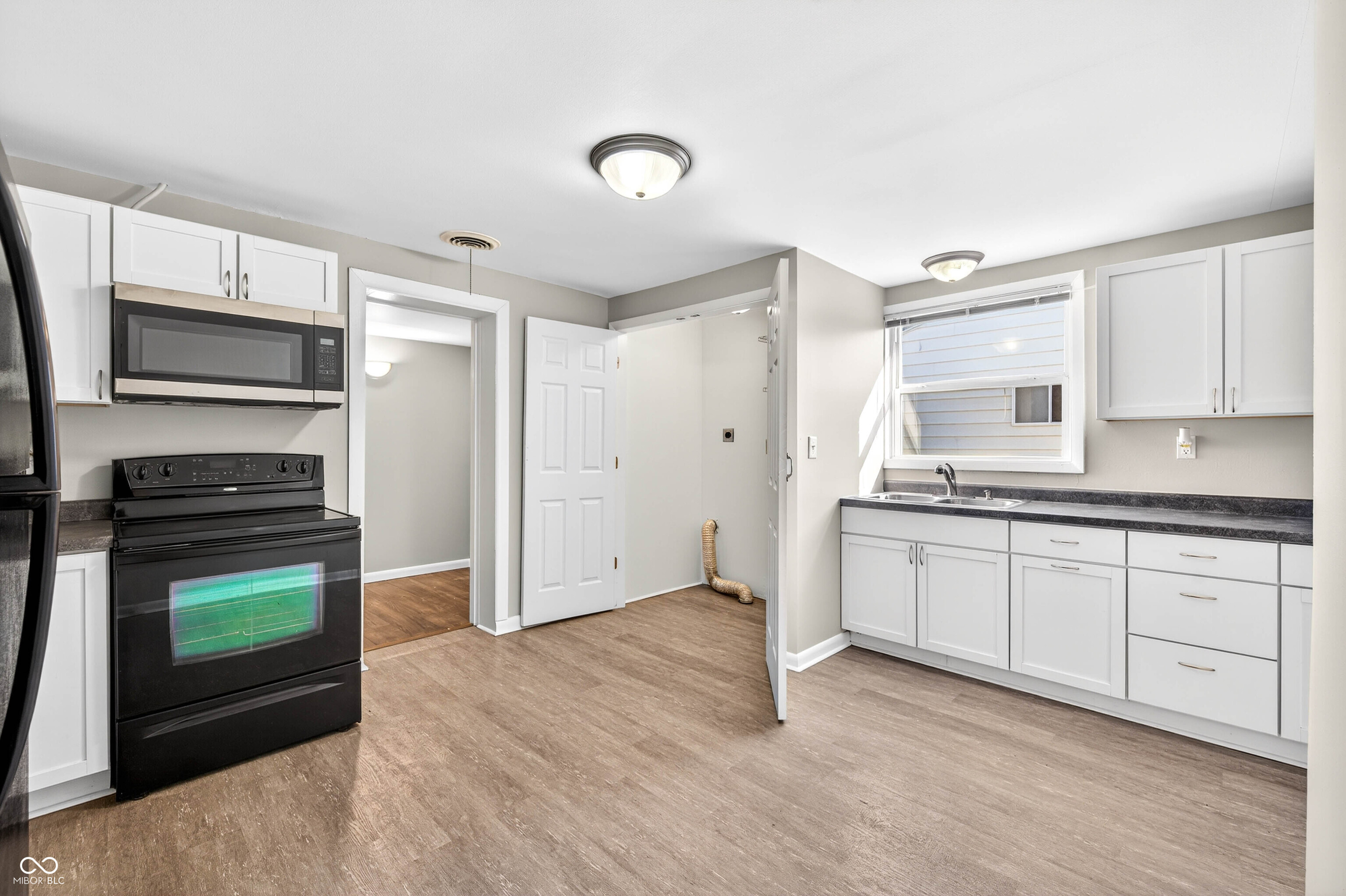 2031 Elm Street Columbus, IN 47201 - Photo 15 of 28
