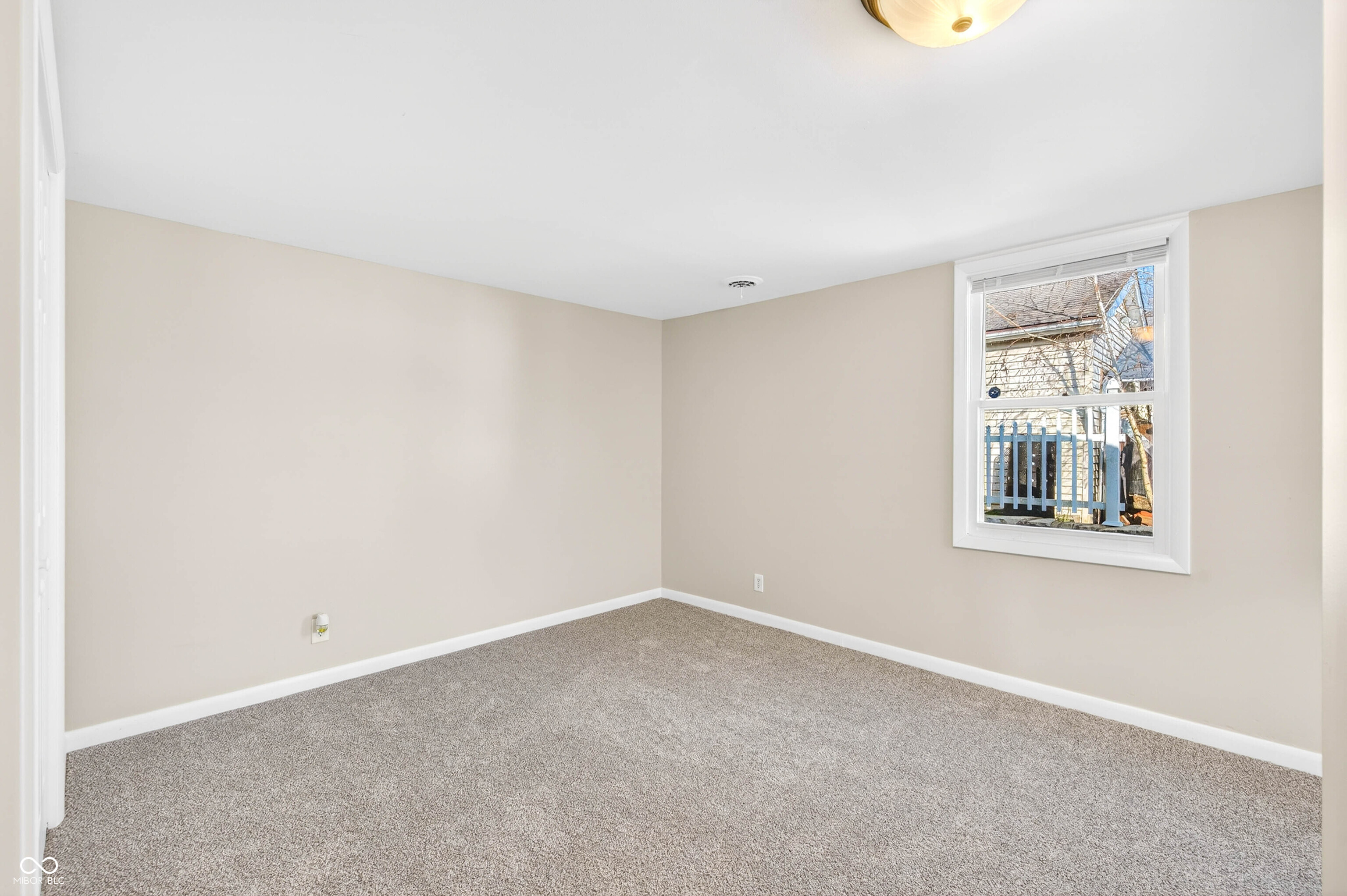 2031 Elm Street Columbus, IN 47201 - Photo 17 of 28