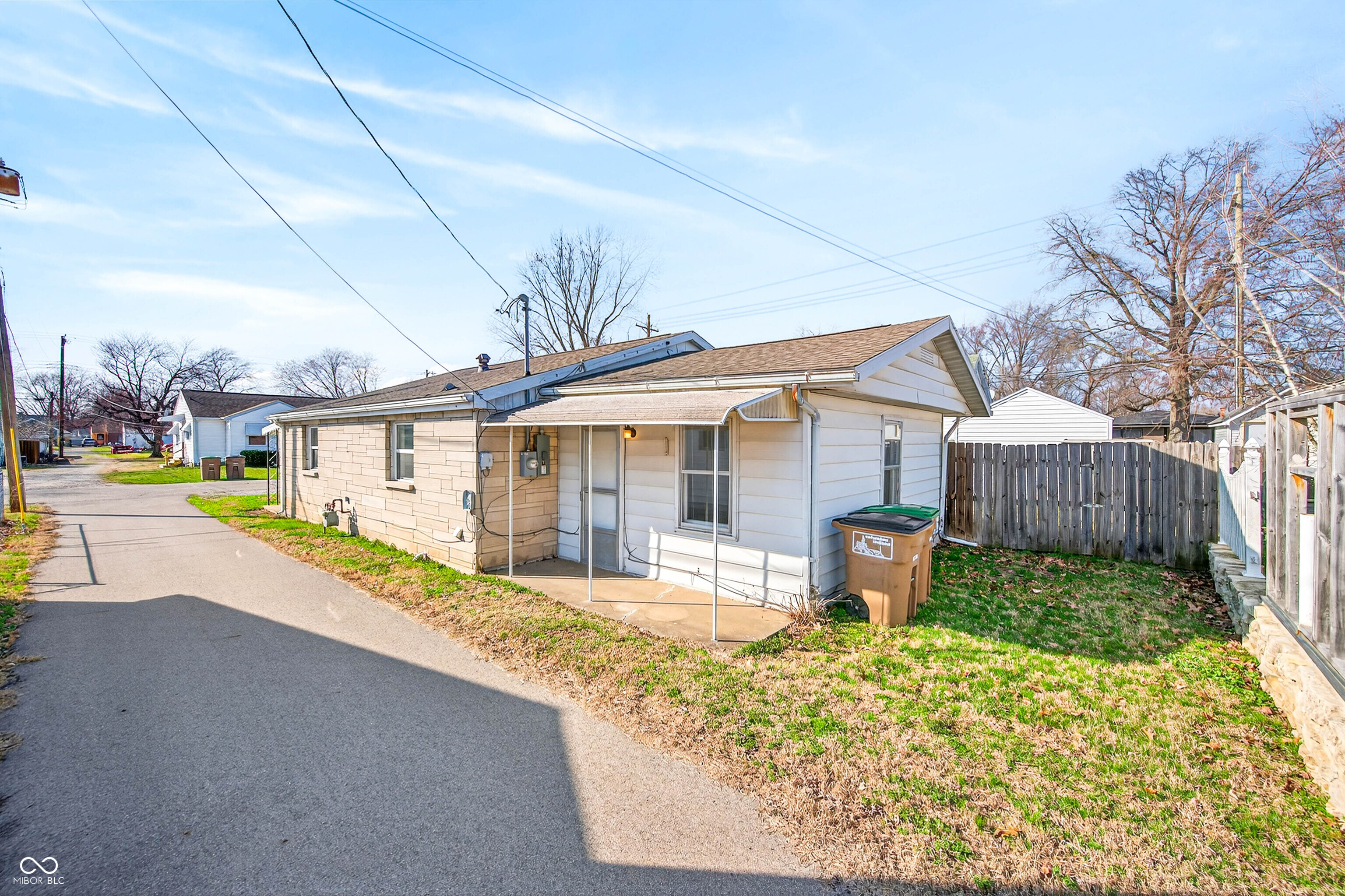 2031 Elm Street Columbus, IN 47201 - Photo 25 of 28
