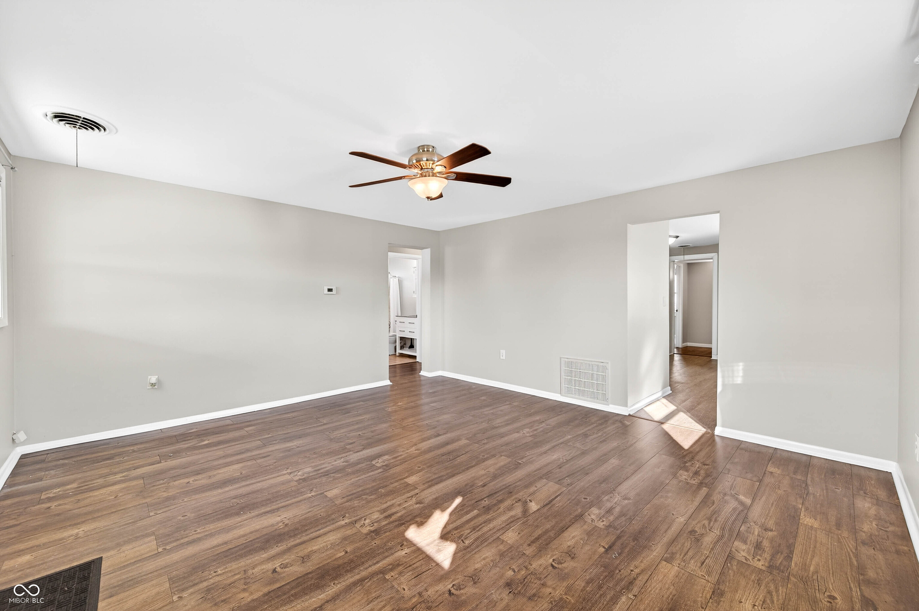 2031 Elm Street Columbus, IN 47201 - Photo 9 of 28