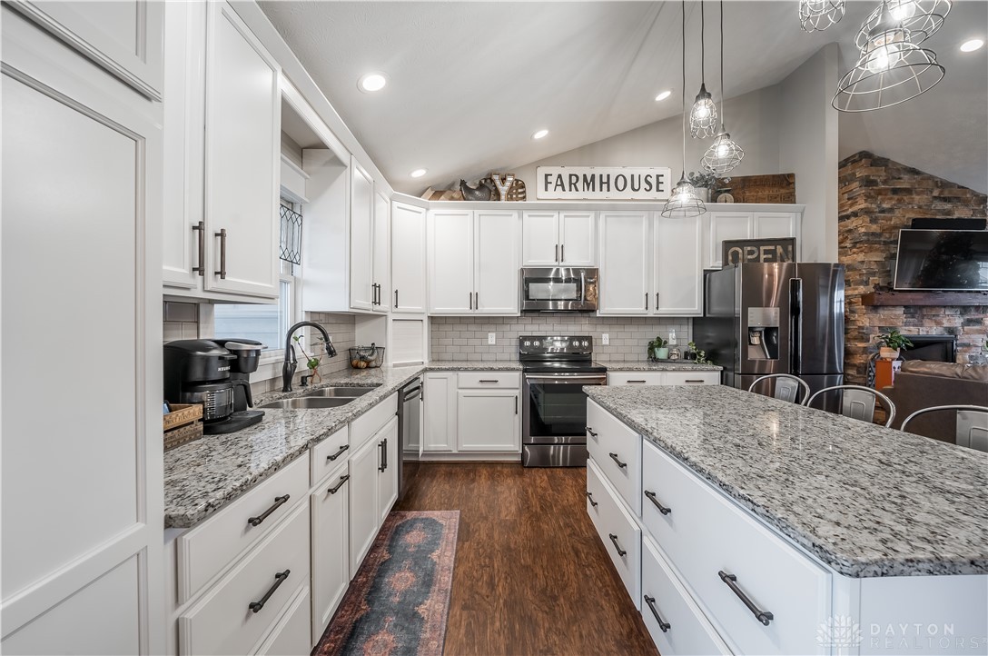 160 East Rusk Road Troy, OH 45373 - Photo 12 of 44 Gallery Image 12