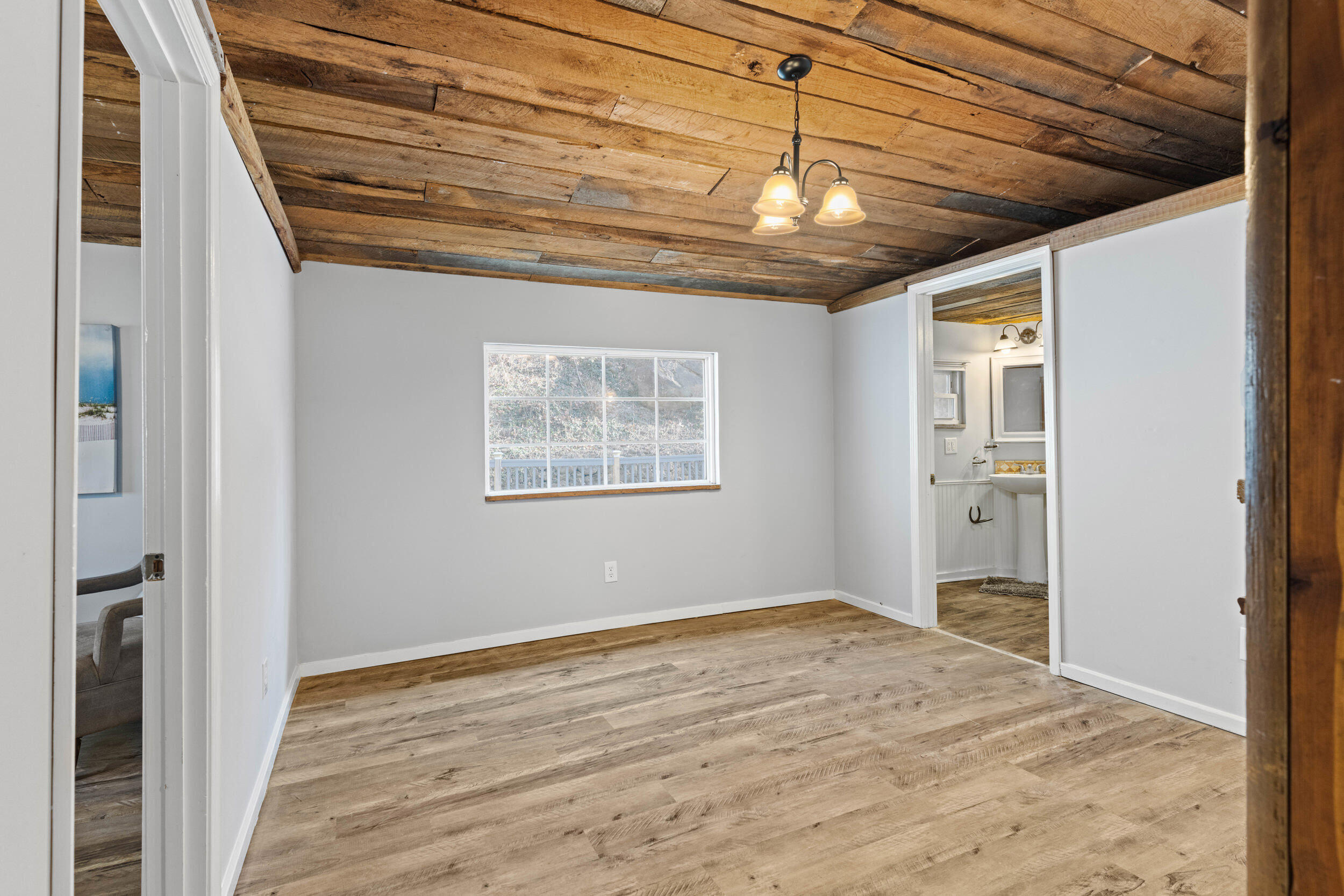 3269 Cool Springs Road Thaxton, VA 24174 - Photo 11 of 37 6