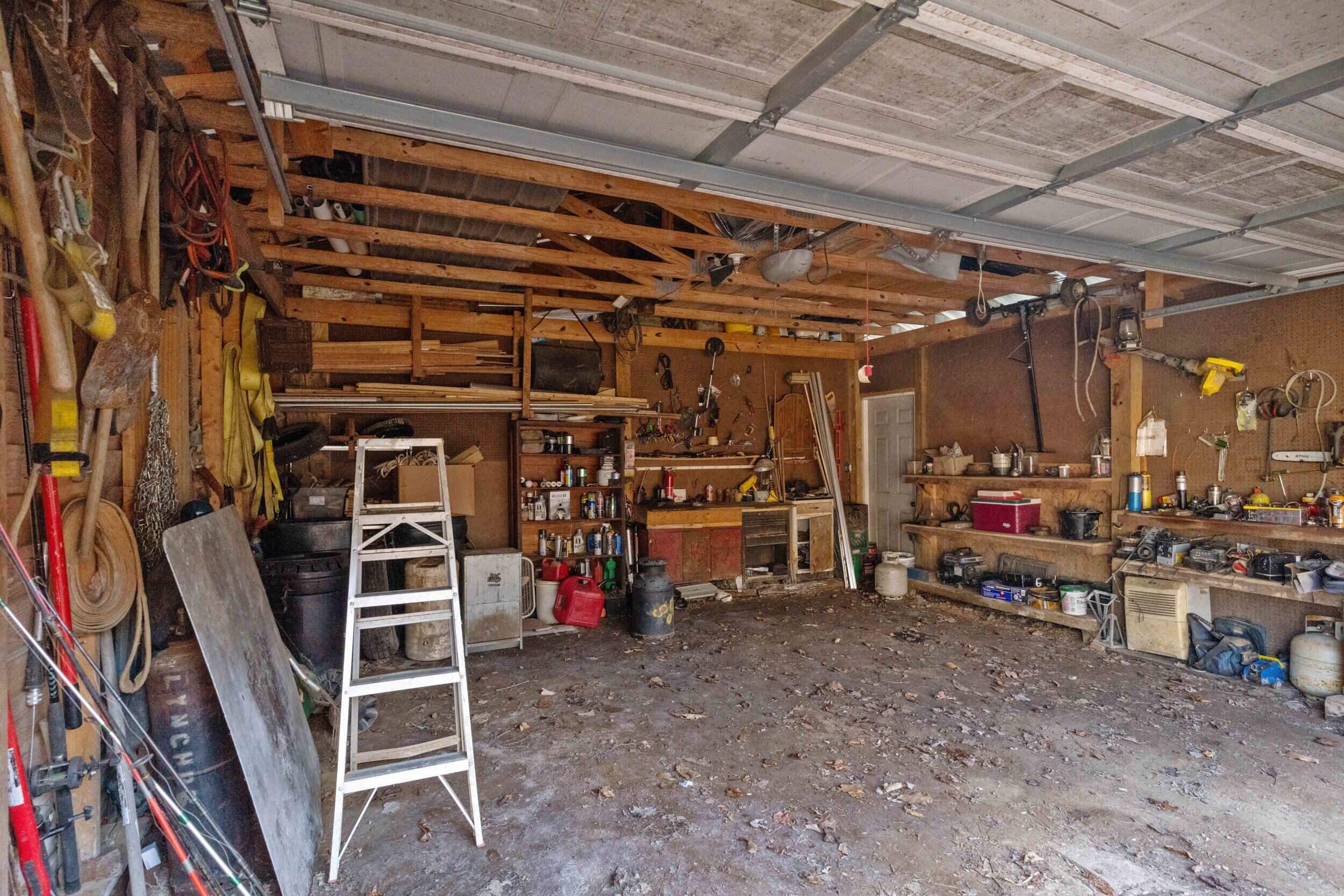 3269 Cool Springs Road Thaxton, VA 24174 - Photo 36 of 37 Garage