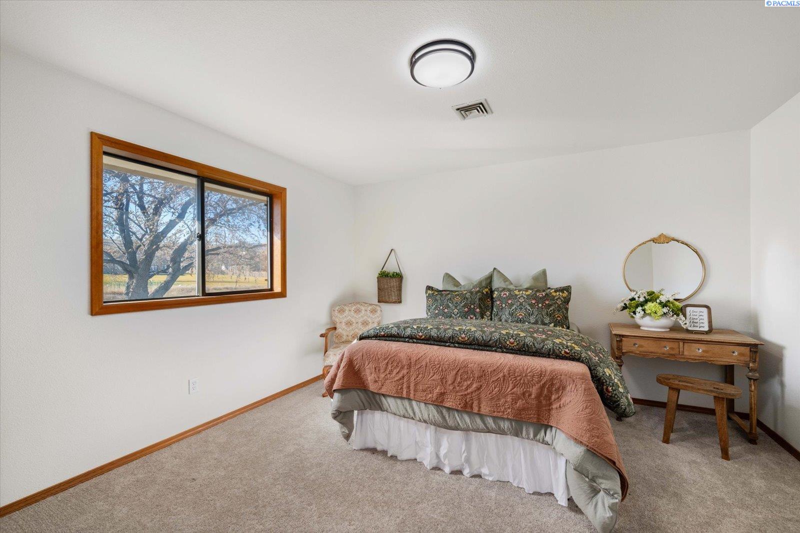 44808 South Fremont Road Kennewick, WA 99337 - Photo 34 of 47 Gallery Image 34