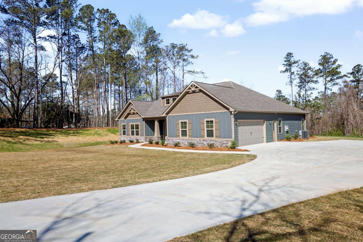 1861 Smokey Road Newnan, GA 30263 - Photo 3 of 49