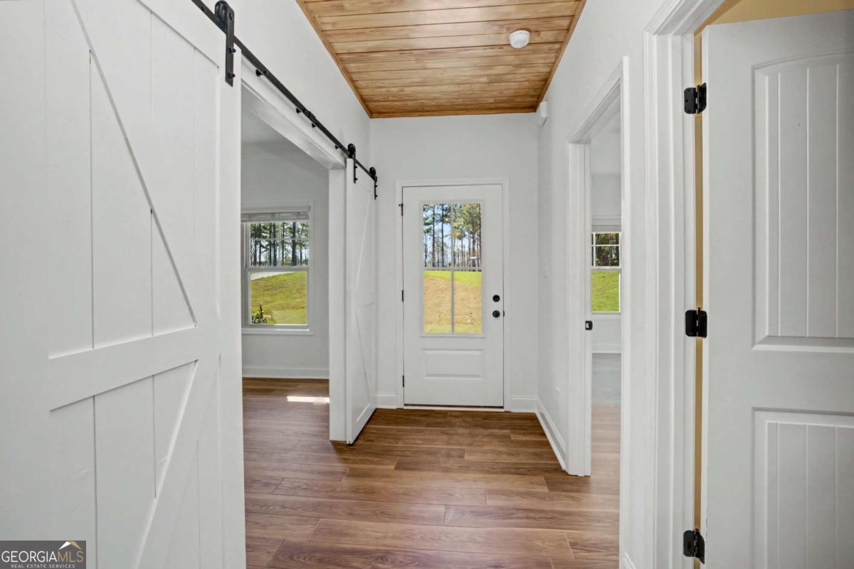 1861 Smokey Road Newnan, GA 30263 - Photo 5 of 49