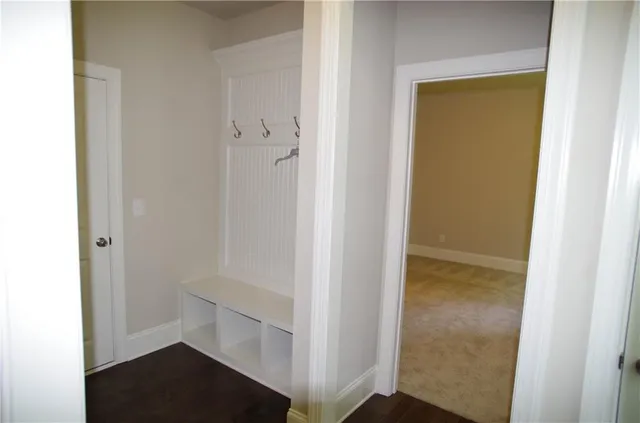 $563,078 | 715 Deer Hollow Trace, Suwanee, GA 30024