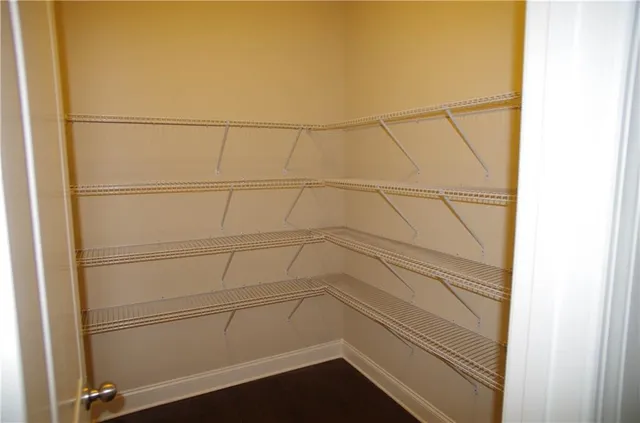 $563,078 | 715 Deer Hollow Trace, Suwanee, GA 30024