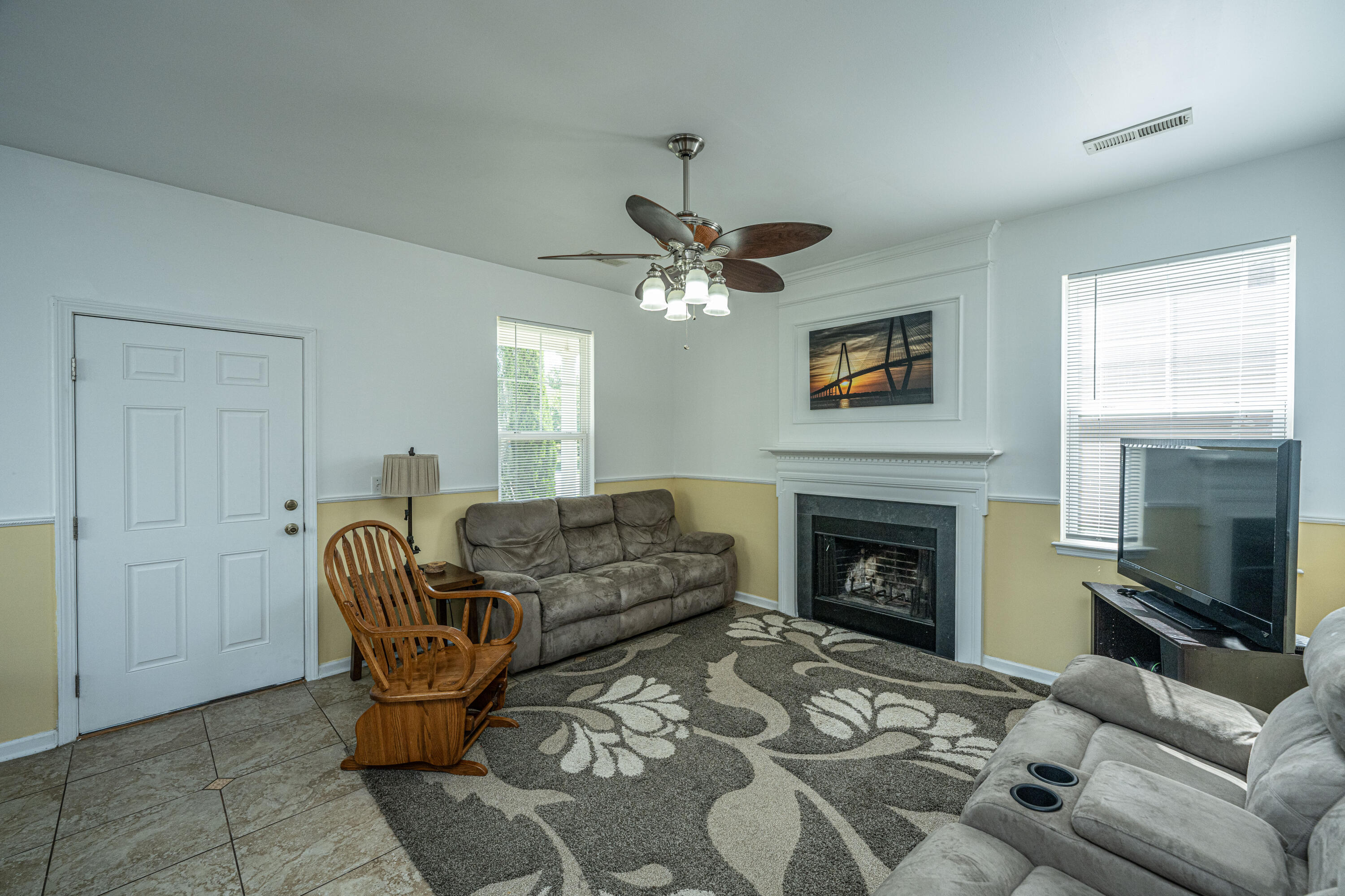 226 Killarney Trail Moncks Corner, SC 29461 - Photo 3 of 15 226KillarneyTrail008