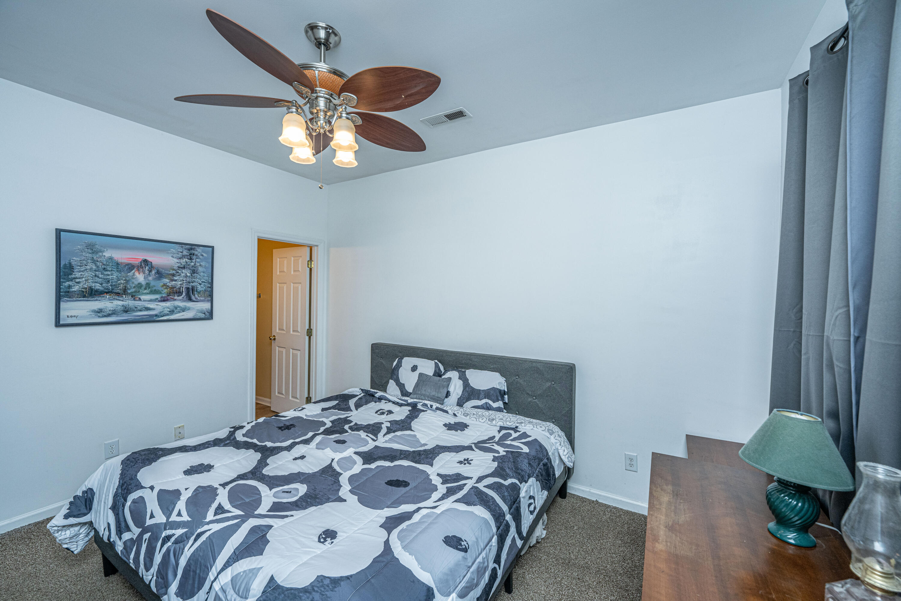 226 Killarney Trail Moncks Corner, SC 29461 - Photo 9 of 15 226KillarneyTrail022