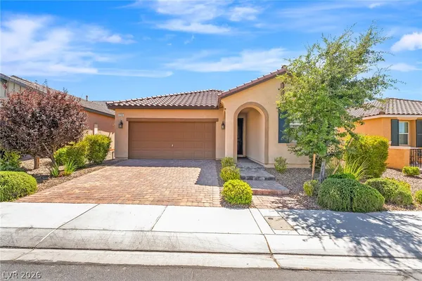 $2,070 | 2203 Valdina, Henderson, NV 89044