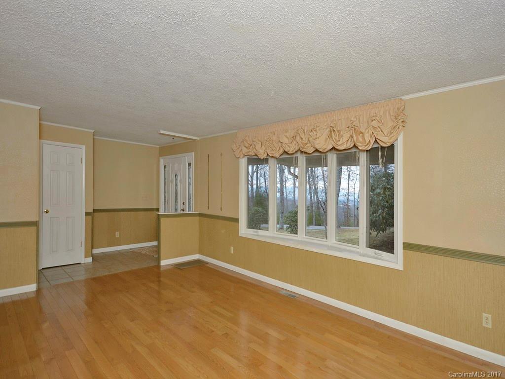 861 Case Cove Road Candler, NC 28715 - Photo 4 of 24 Gallery Image 4