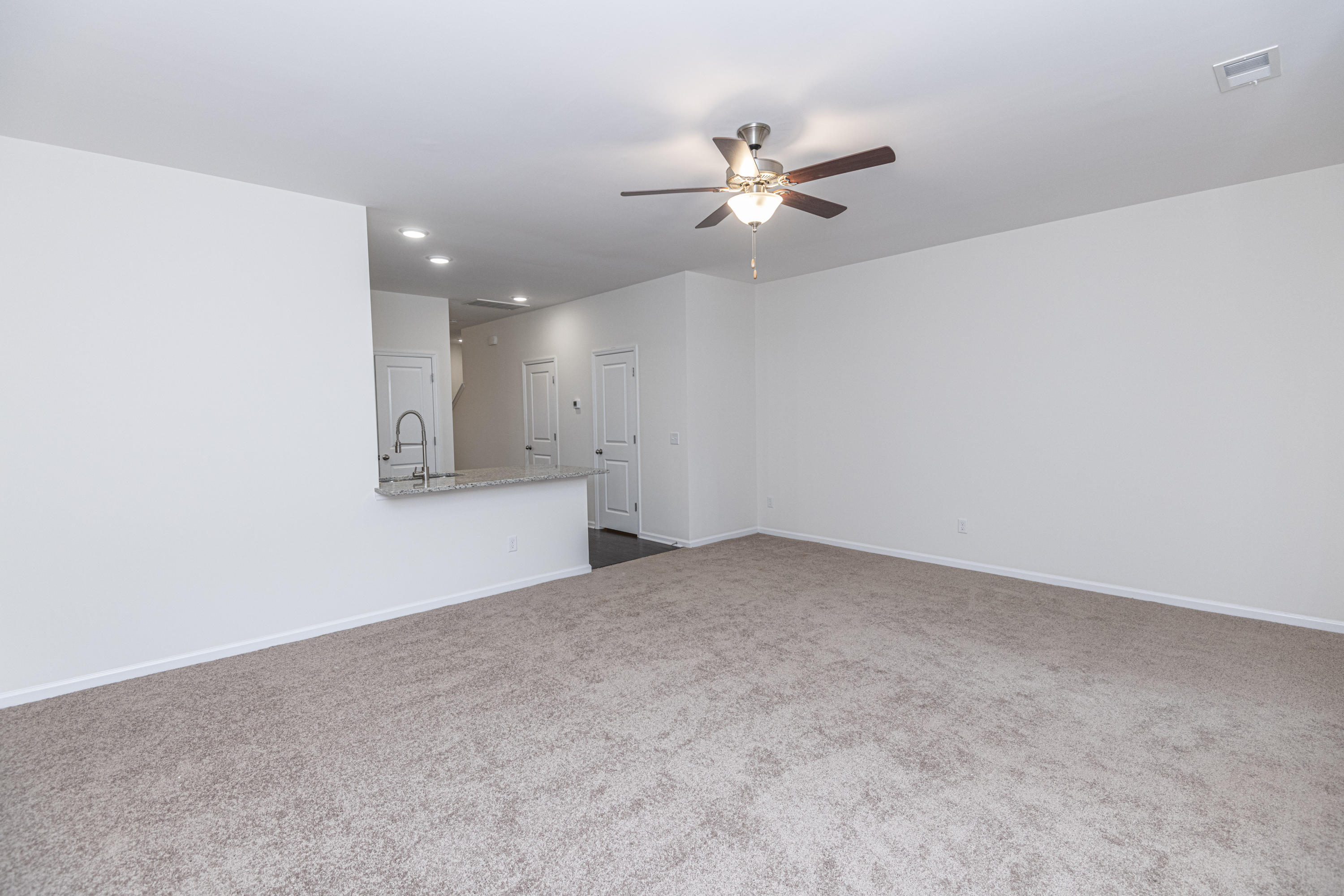 173 Woodward Road, Unit 129 Goose Creek, SC 29445 - Photo 13 of 30 DSC_5277