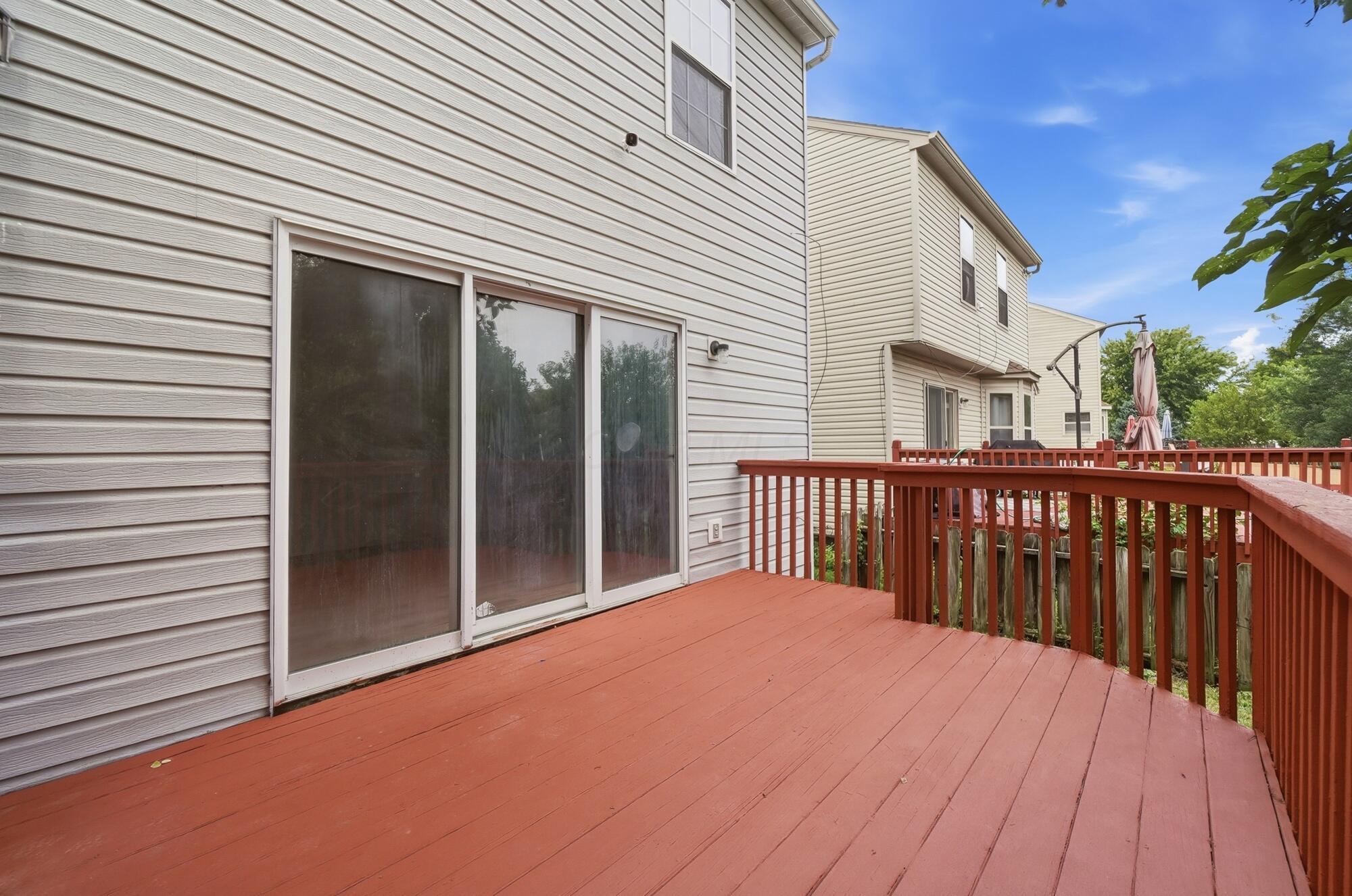 3114 Remington Ridge Road Columbus, OH 43232 - Photo 30 of 42 deck