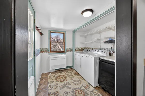$339,900 | 321 Walnut Street, Spring City, PA 19475