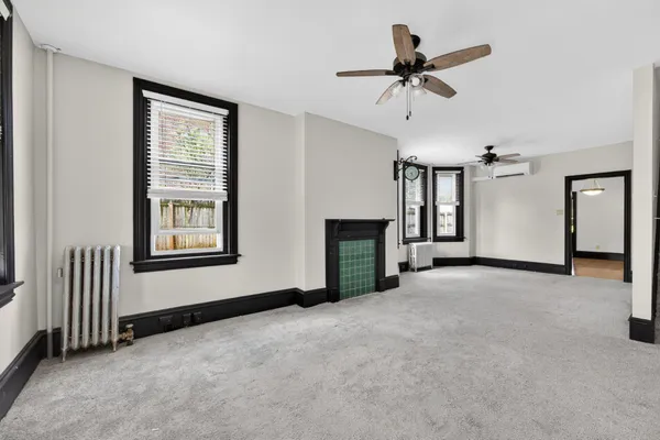 $339,900 | 321 Walnut Street, Spring City, PA 19475