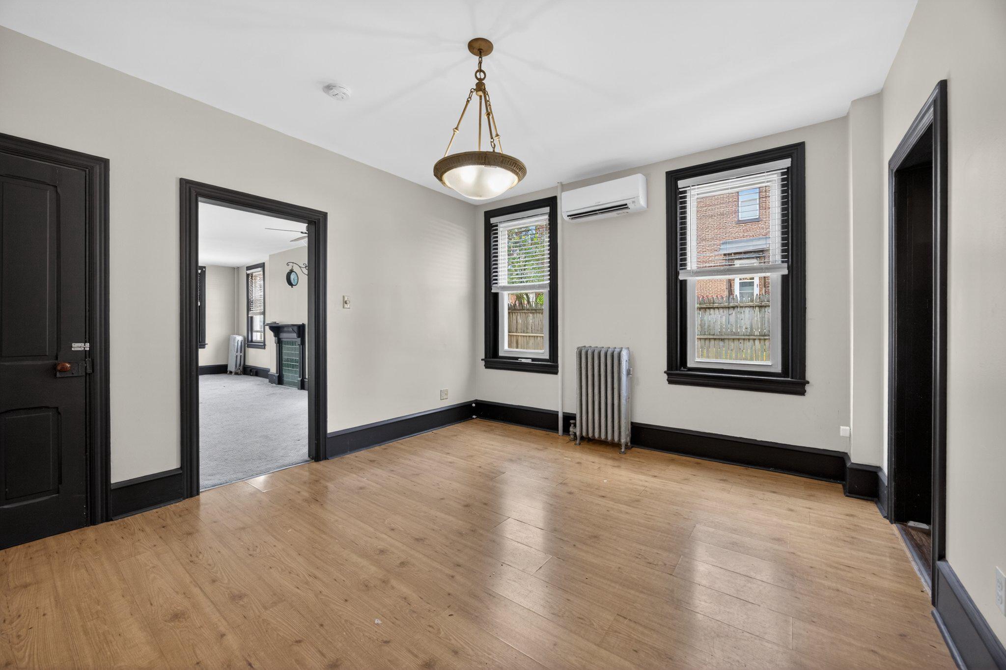 321 Walnut Street Spring City, PA 19475 - Photo 9 of 30 Spacious room with classic charm.