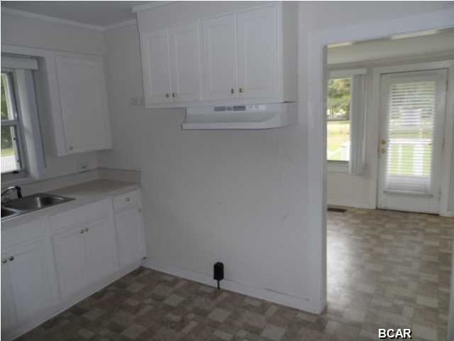 3038 Game Farm Road Panama City, FL 32405 - Photo 7 of 13 Gallery Image 7