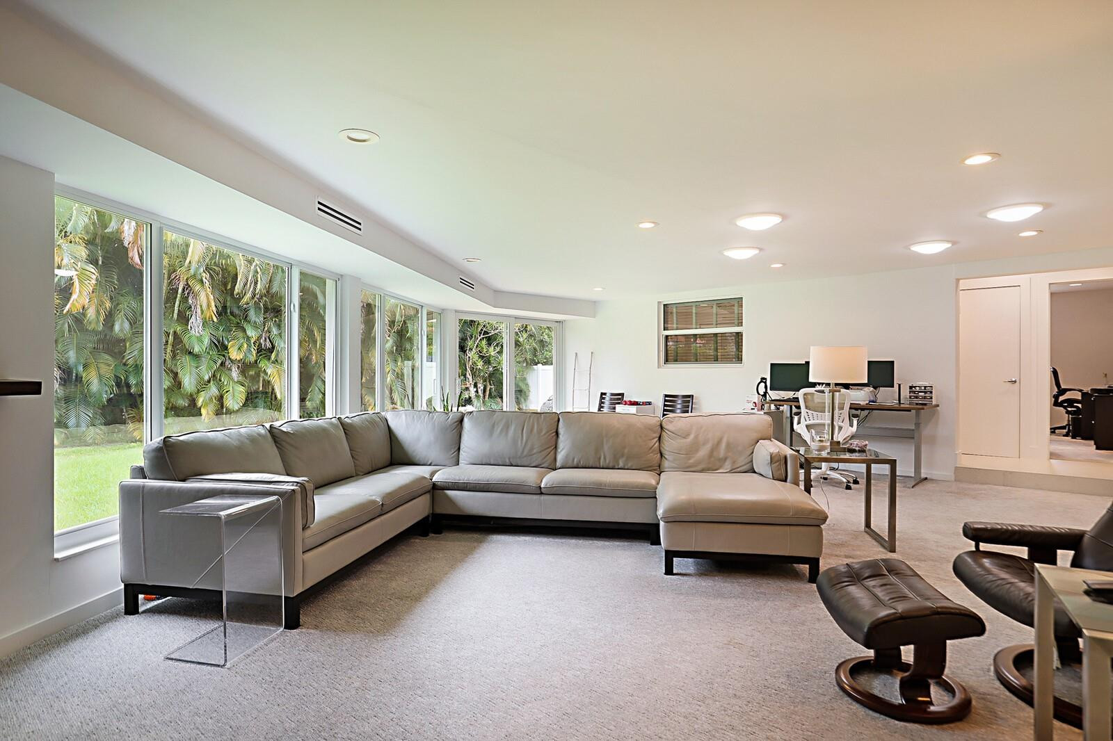 2050 Northeast 26th Street Lighthouse Point, FL 33064 - Photo 20 of 40 Photo 20