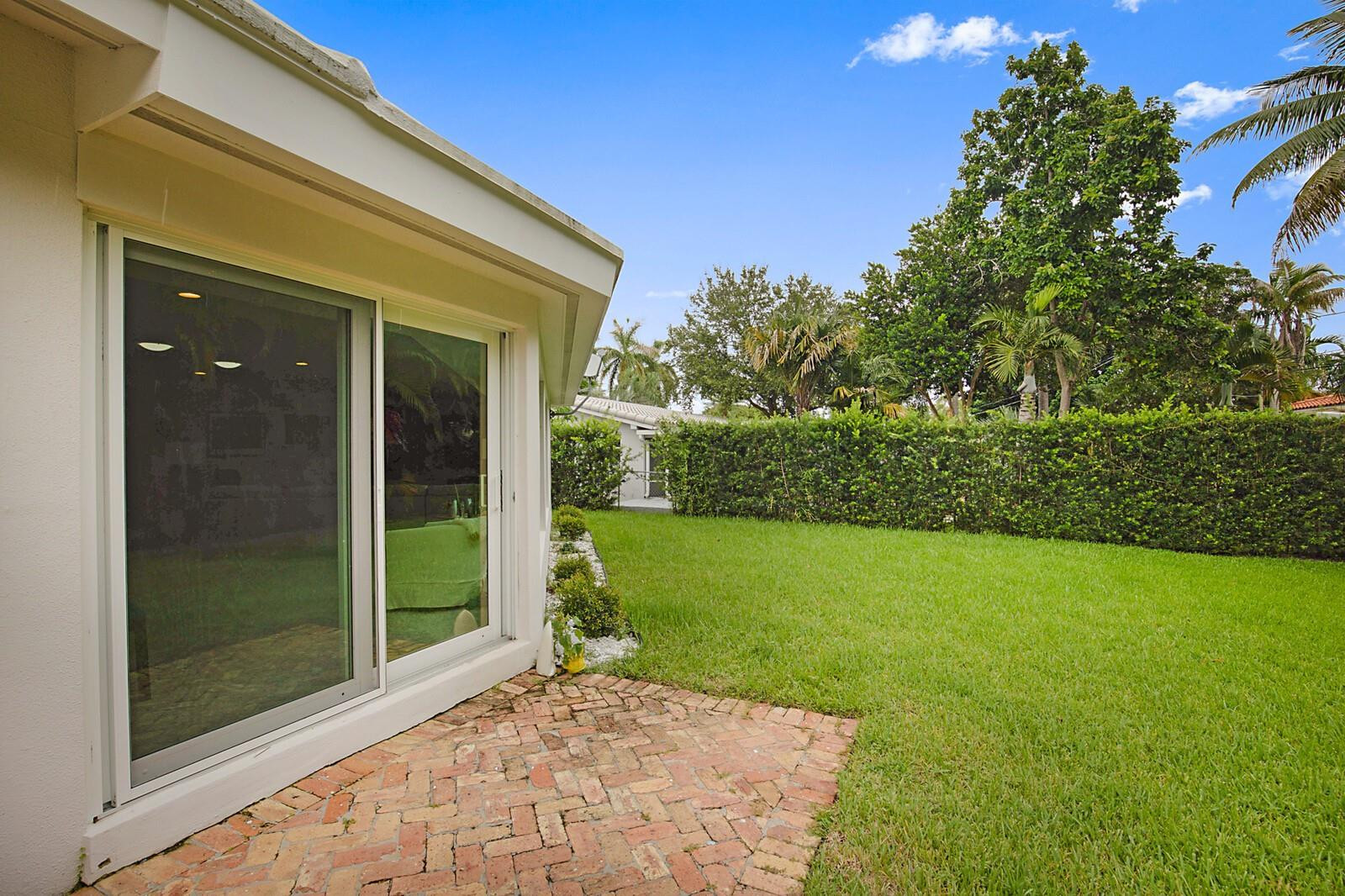 2050 Northeast 26th Street Lighthouse Point, FL 33064 - Photo 29 of 40 Photo 29