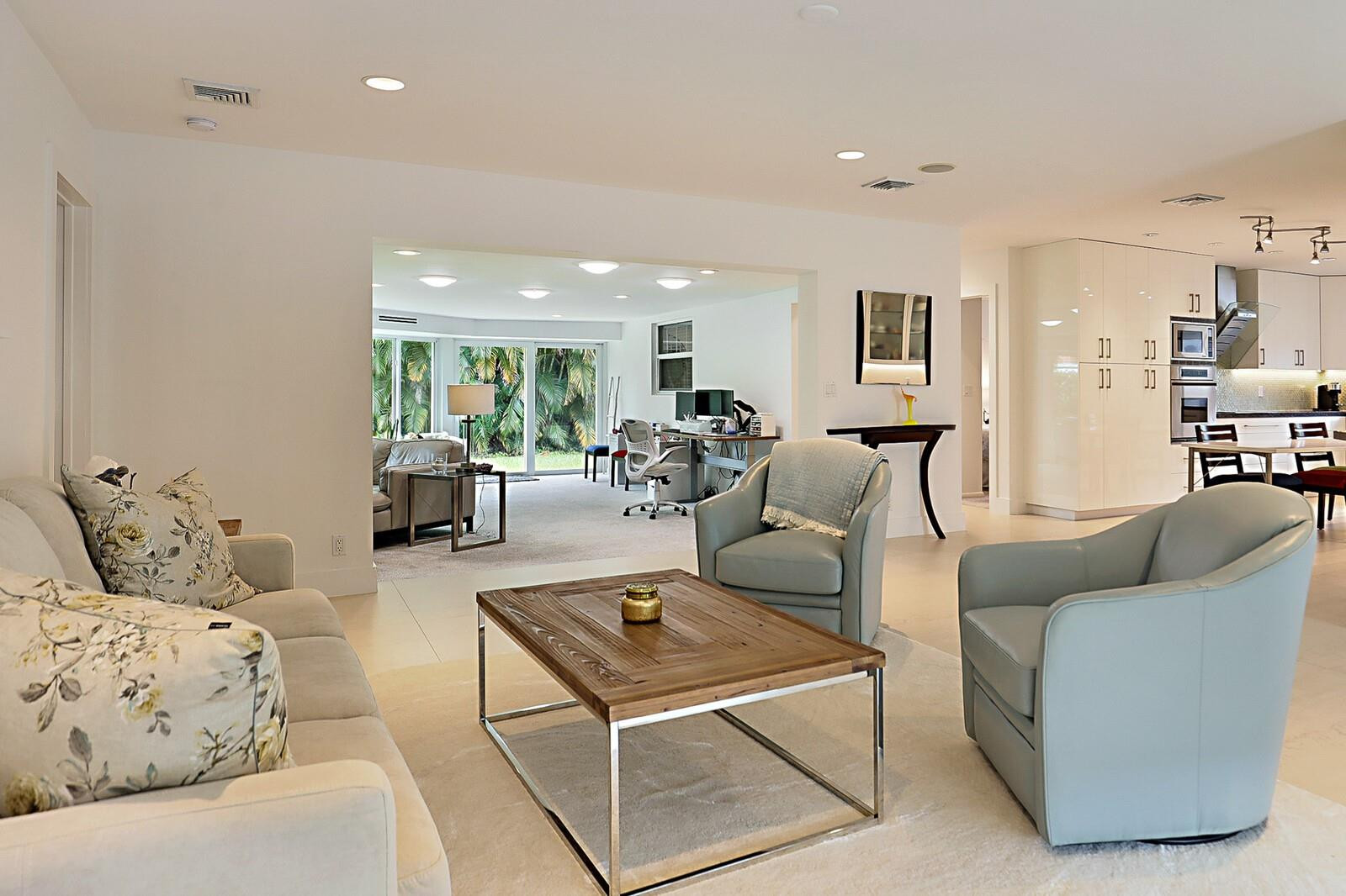 2050 Northeast 26th Street Lighthouse Point, FL 33064 - Photo 6 of 40 Photo 6